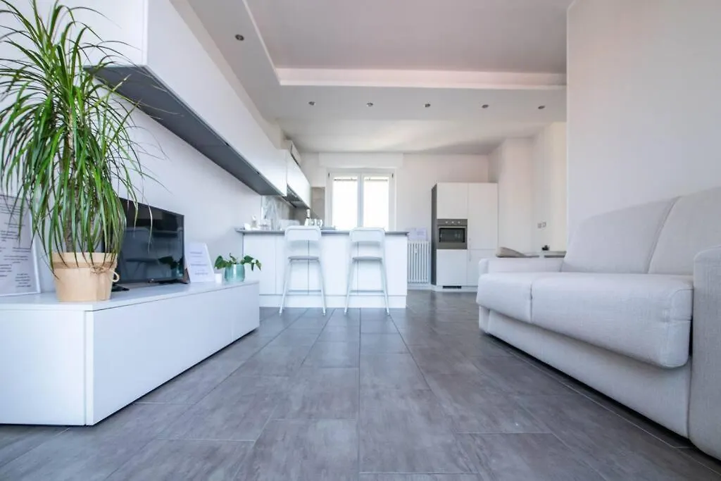 Apartament Casa Dei Sogni 20 Minuti Dal Duomo Mm1 Sesto San Giovanni 0*,