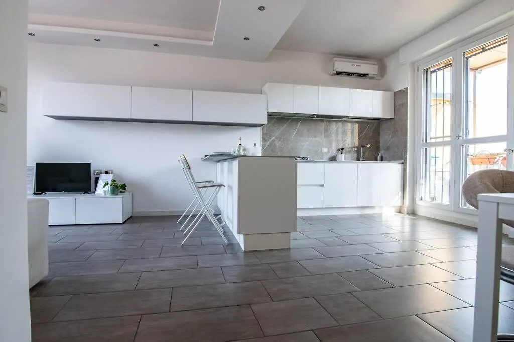 Apartament Casa Dei Sogni 20 Minuti Dal Duomo Mm1 Sesto San Giovanni