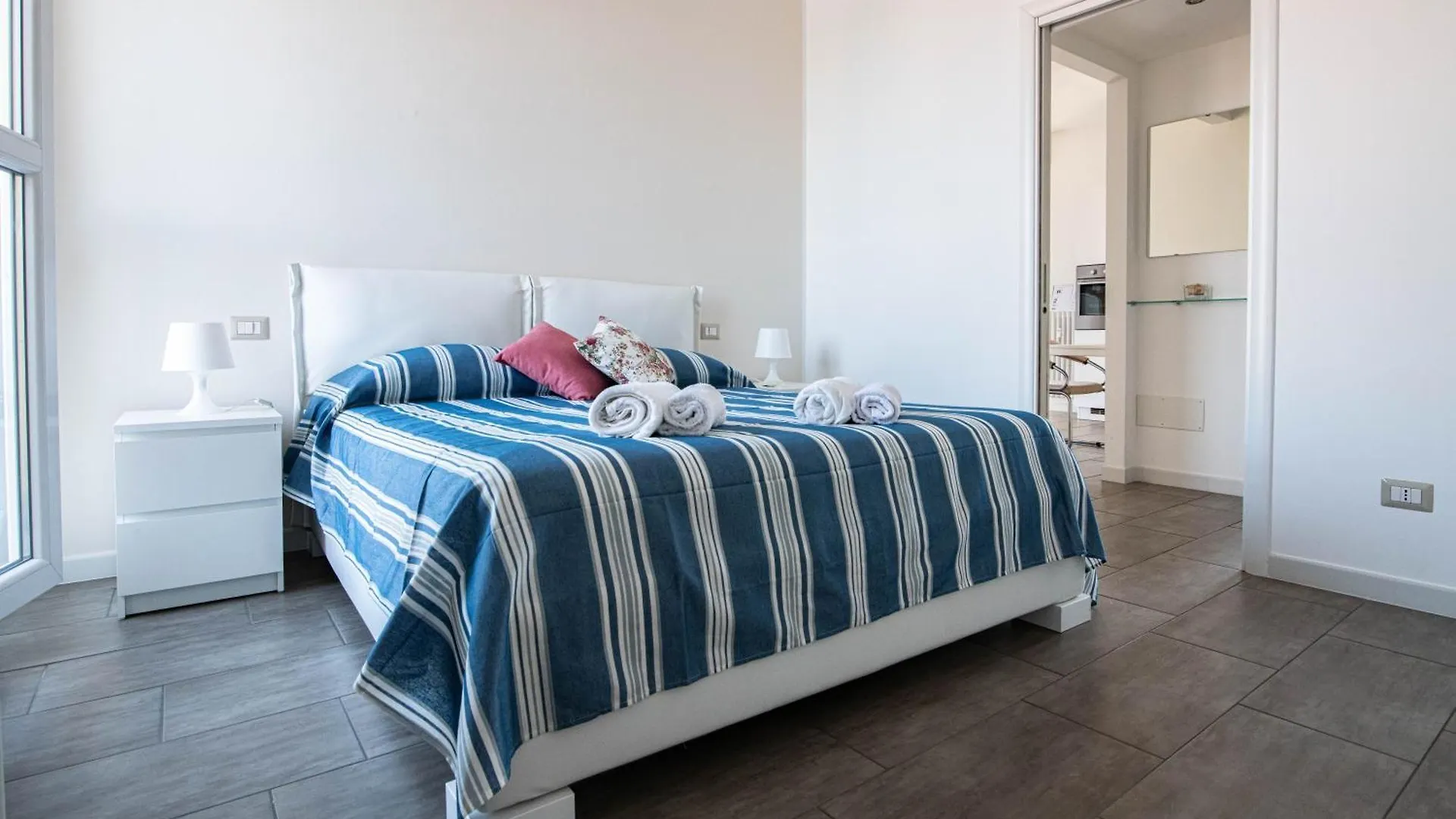 Apartament Casa Dei Sogni 20 Minuti Dal Duomo Mm1 Sesto San Giovanni 0*,  Włochy